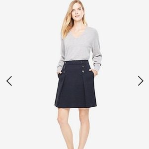 ANN TAYLOR TWEED SKIRT